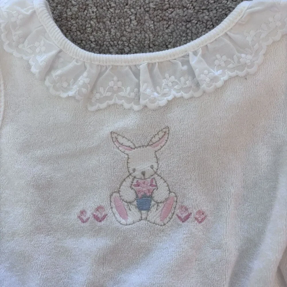 NWT Vintage Carter’s Baby Girls 0-3mo 1 Piece Bunny Outfit Ruffle Easter Spring